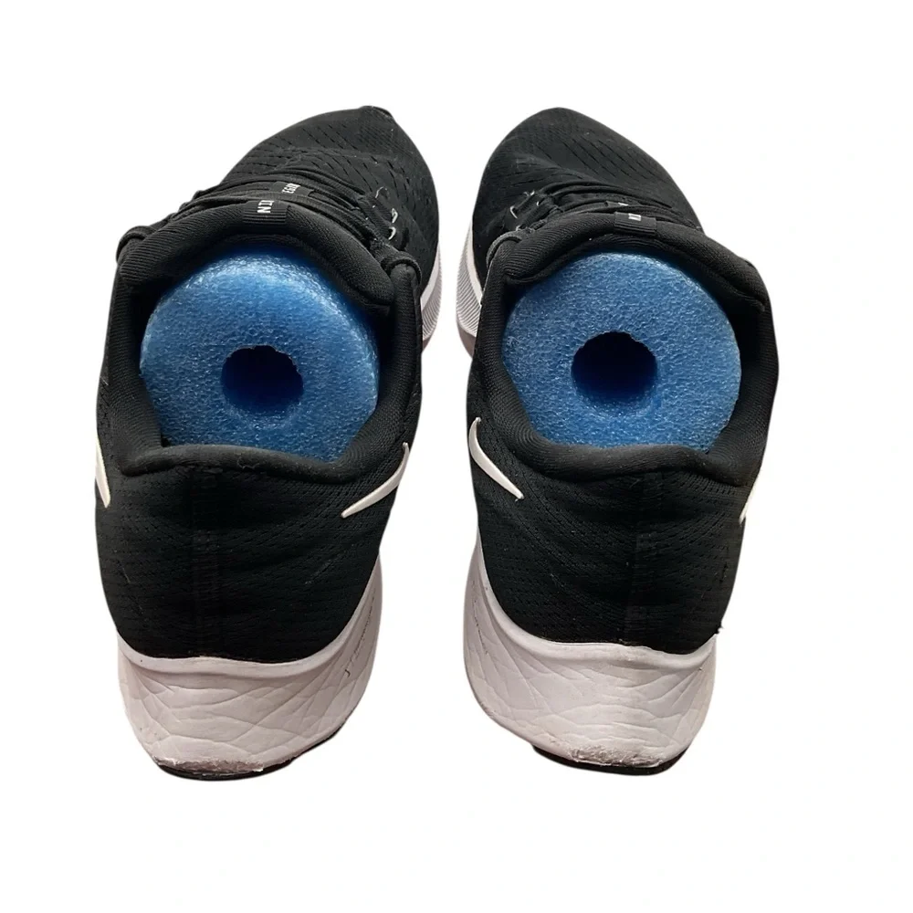 Nike Air‎ Zoom Pegasus 38 Black Running Shoes size 10